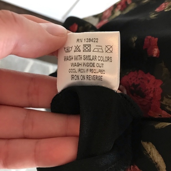 Tobi Black Floral A-line Mini Circle Skirt - Picture 8 of 8
